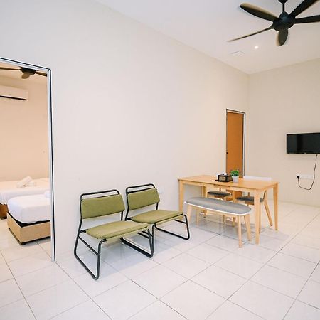 Lilla Rainforest Retreat - フル・ランガッ エクステリア 写真