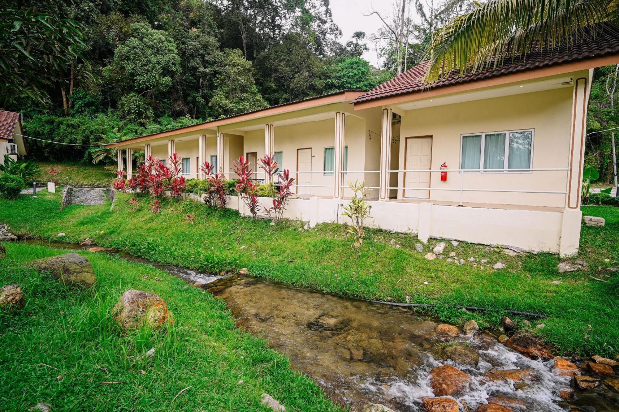 Lilla Rainforest Retreat - フル・ランガッ エクステリア 写真